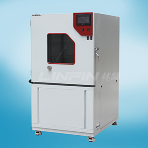 <b>使用專業(yè)沙塵試驗箱時，應(yīng)注意電源容量</b>